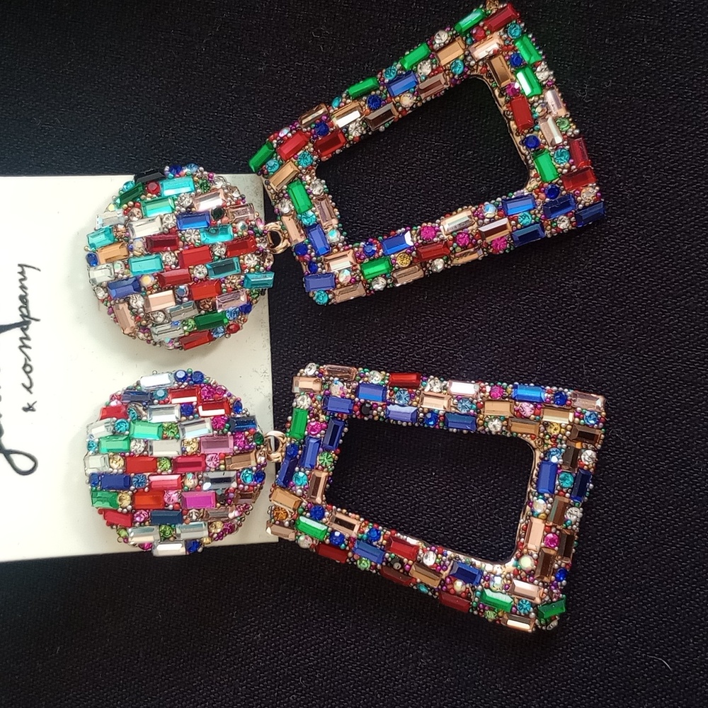 Multi color gold earrings